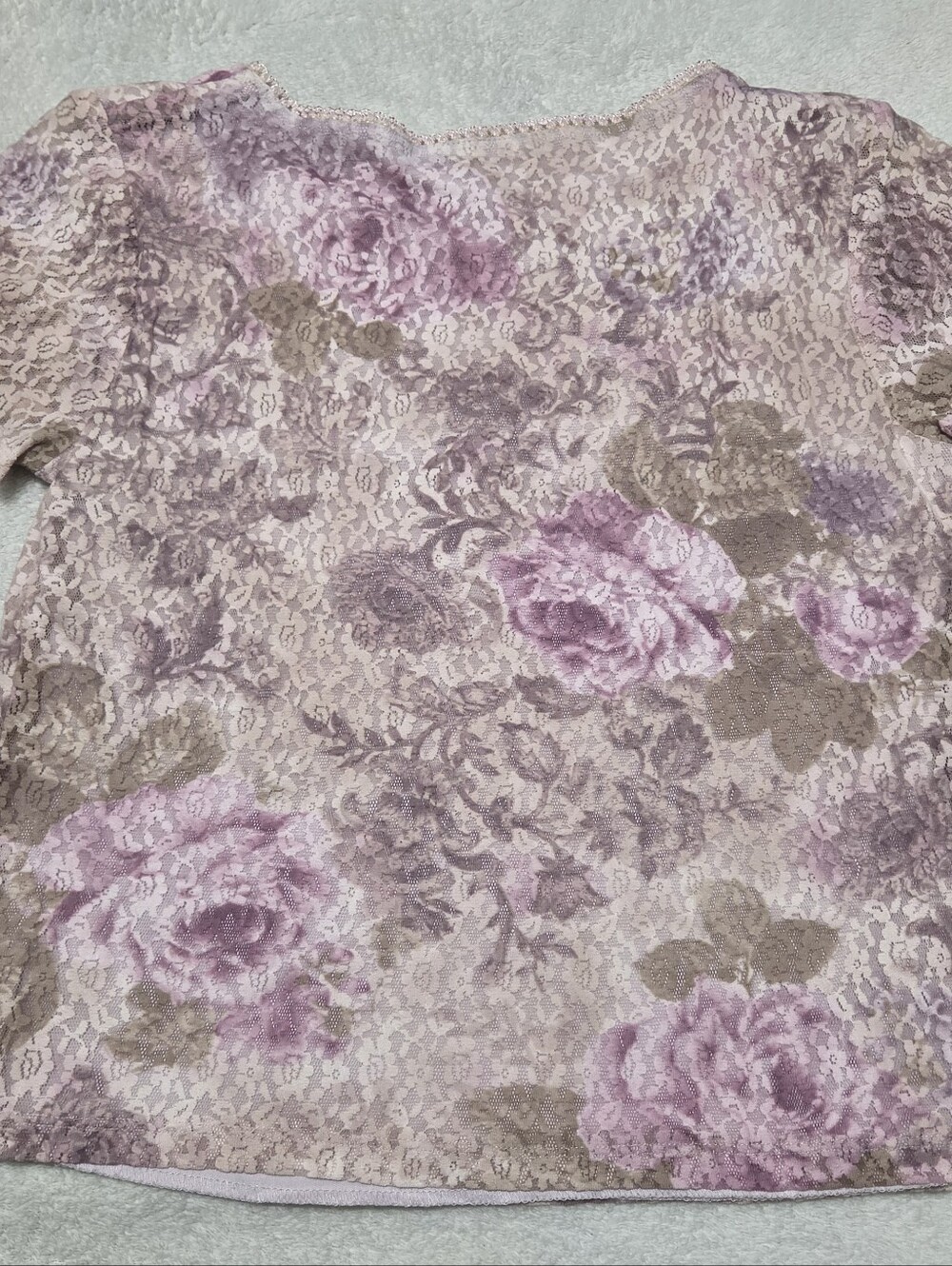 B.i.y.a.y.c.d.a Pink Mauve Floral Lace Top